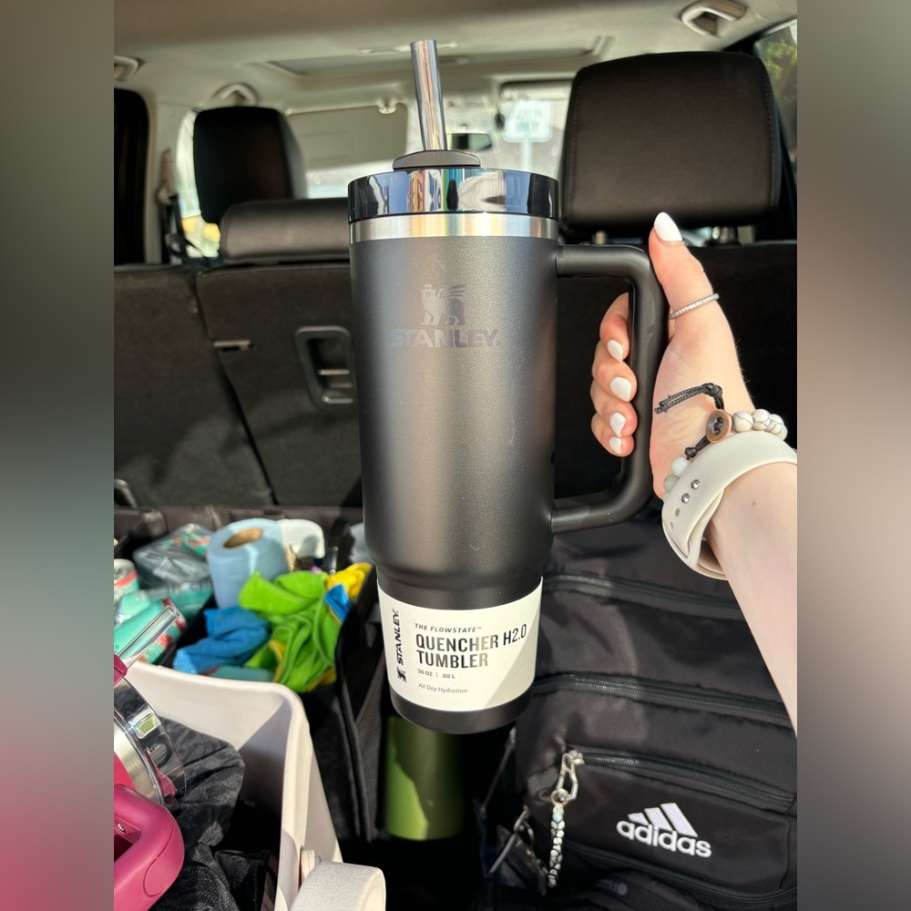 30oz new stanley